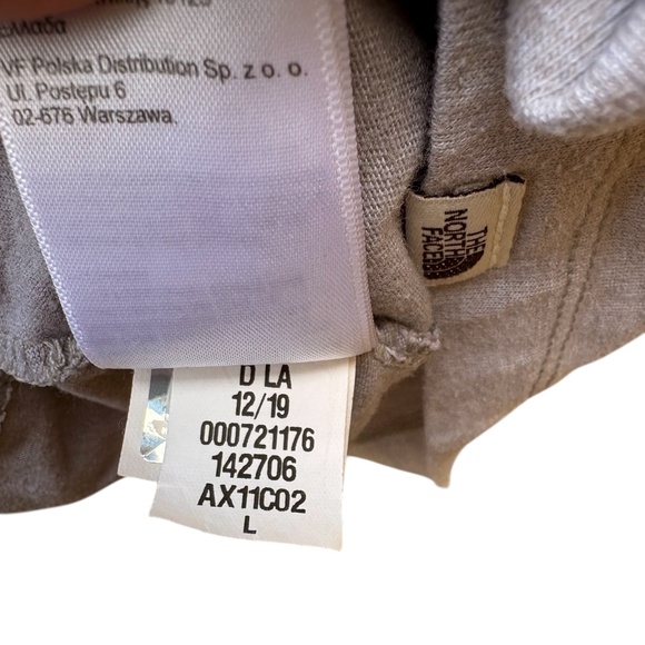 Men's Large - The North Face Short Sleeve Light Gray T-Shirt - Picture 7 of 8